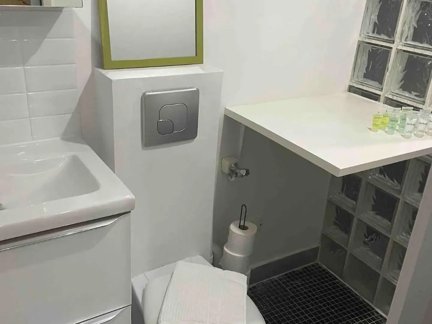 Duplex Au Sentier Secret Au Coeur De باريس